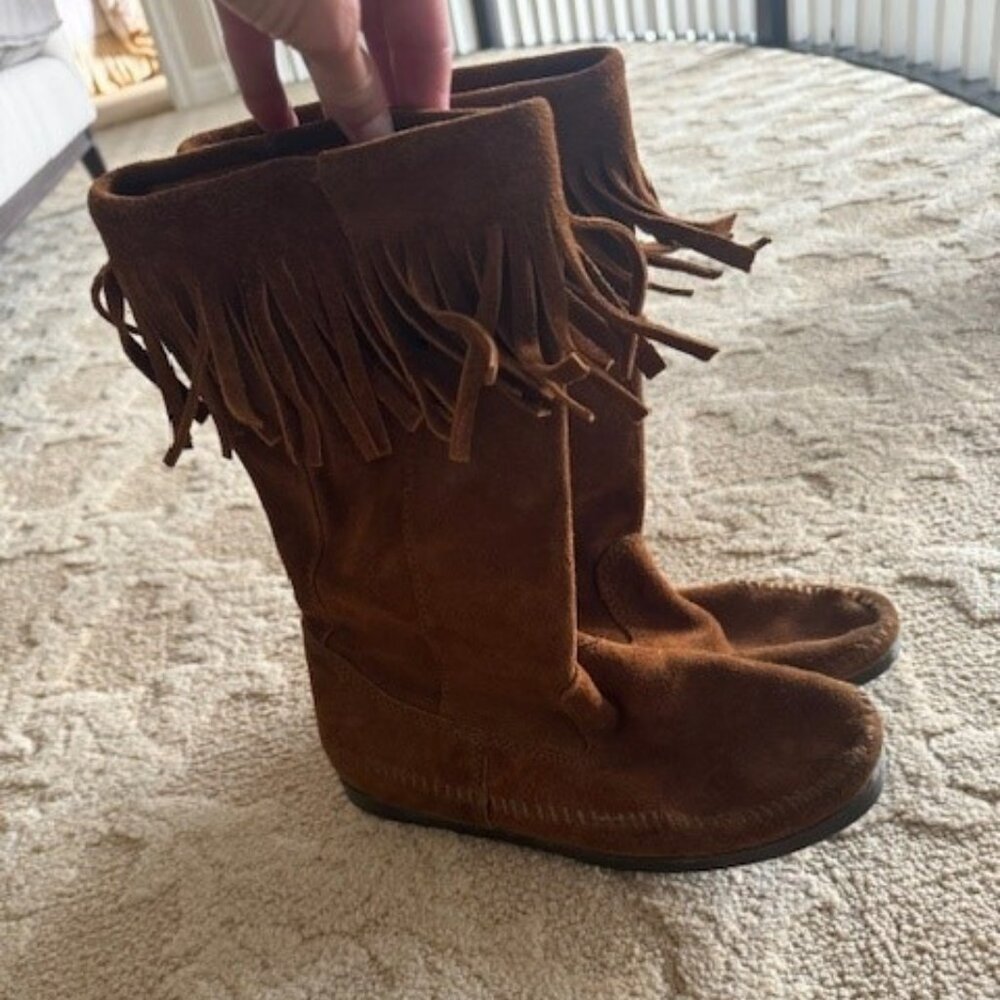 Minnetonka 3 Layer Fringe Boots In Tan New - image 2